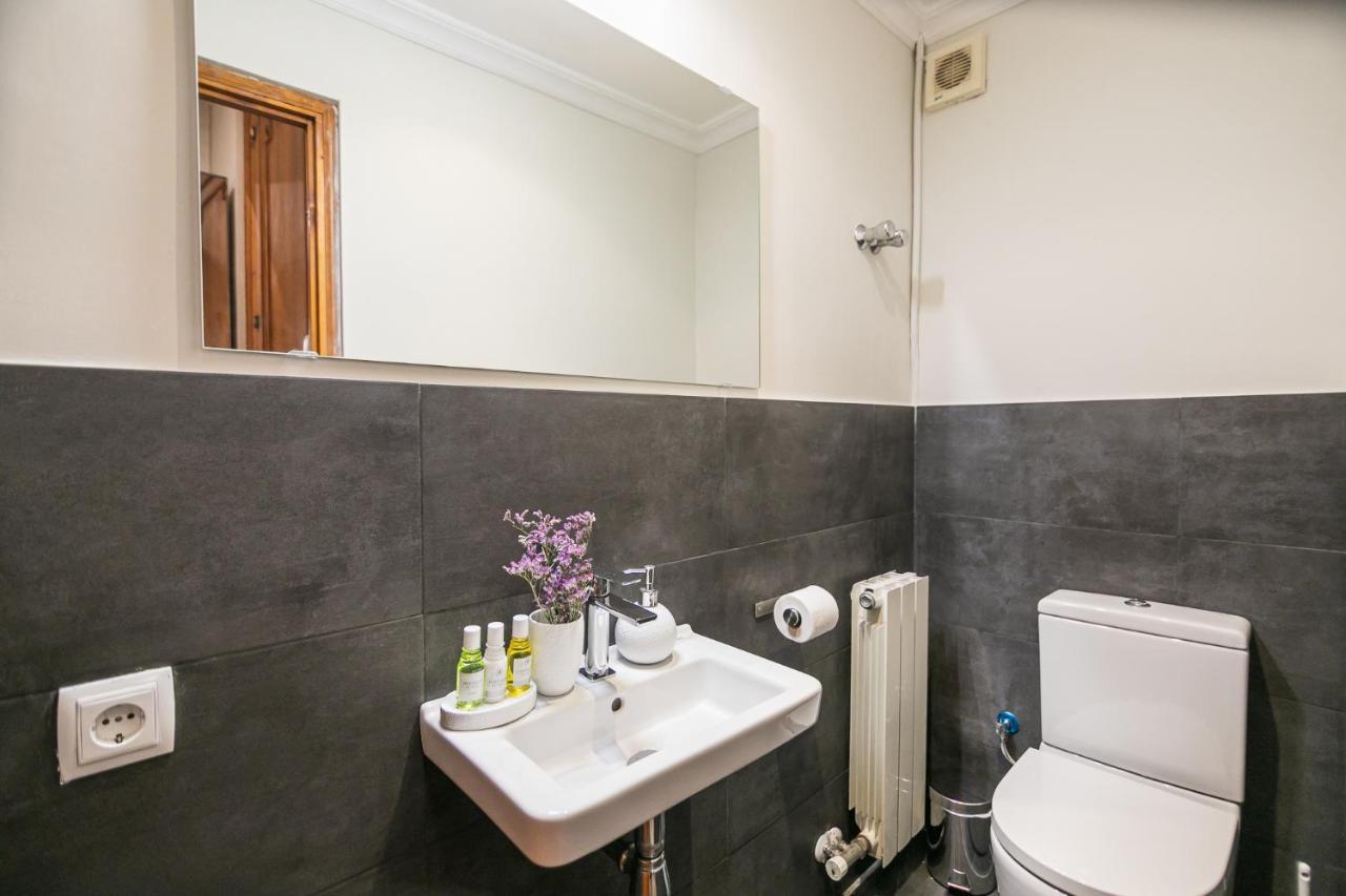 Avinyo 2 Gotic - Spacious Loft In Gothic Quarter! Barcelone Extérieur photo