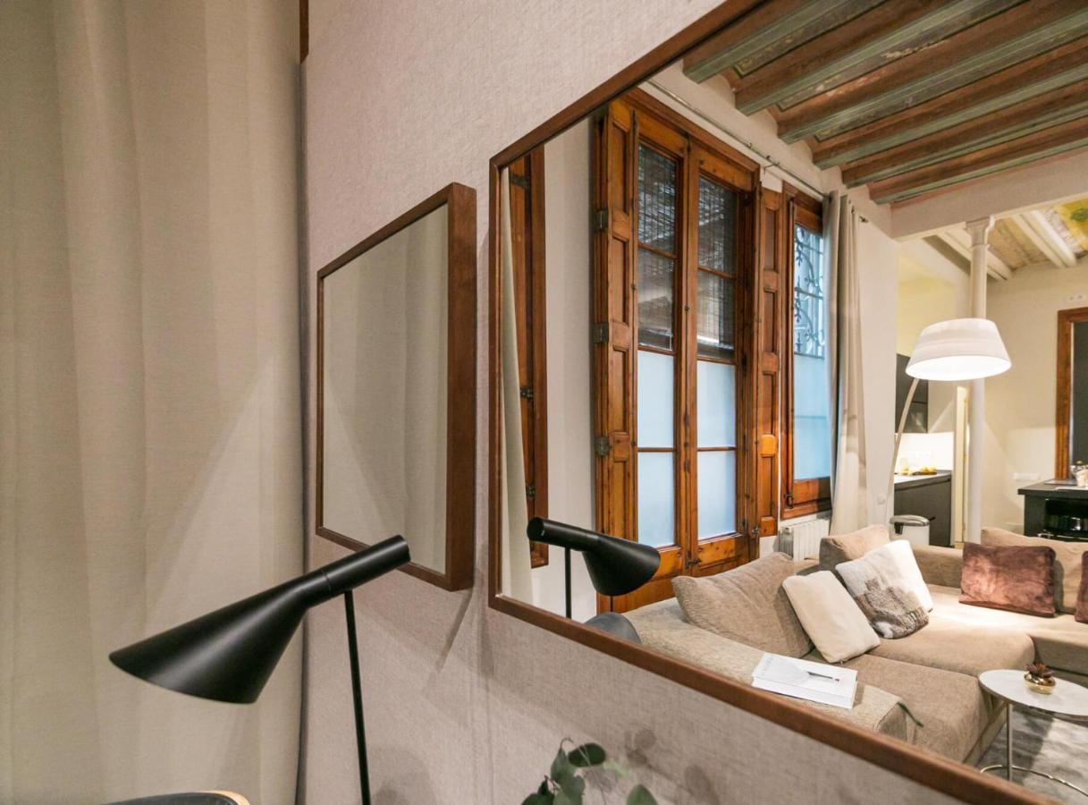 Avinyo 2 Gotic - Spacious Loft In Gothic Quarter! Barcelone Extérieur photo