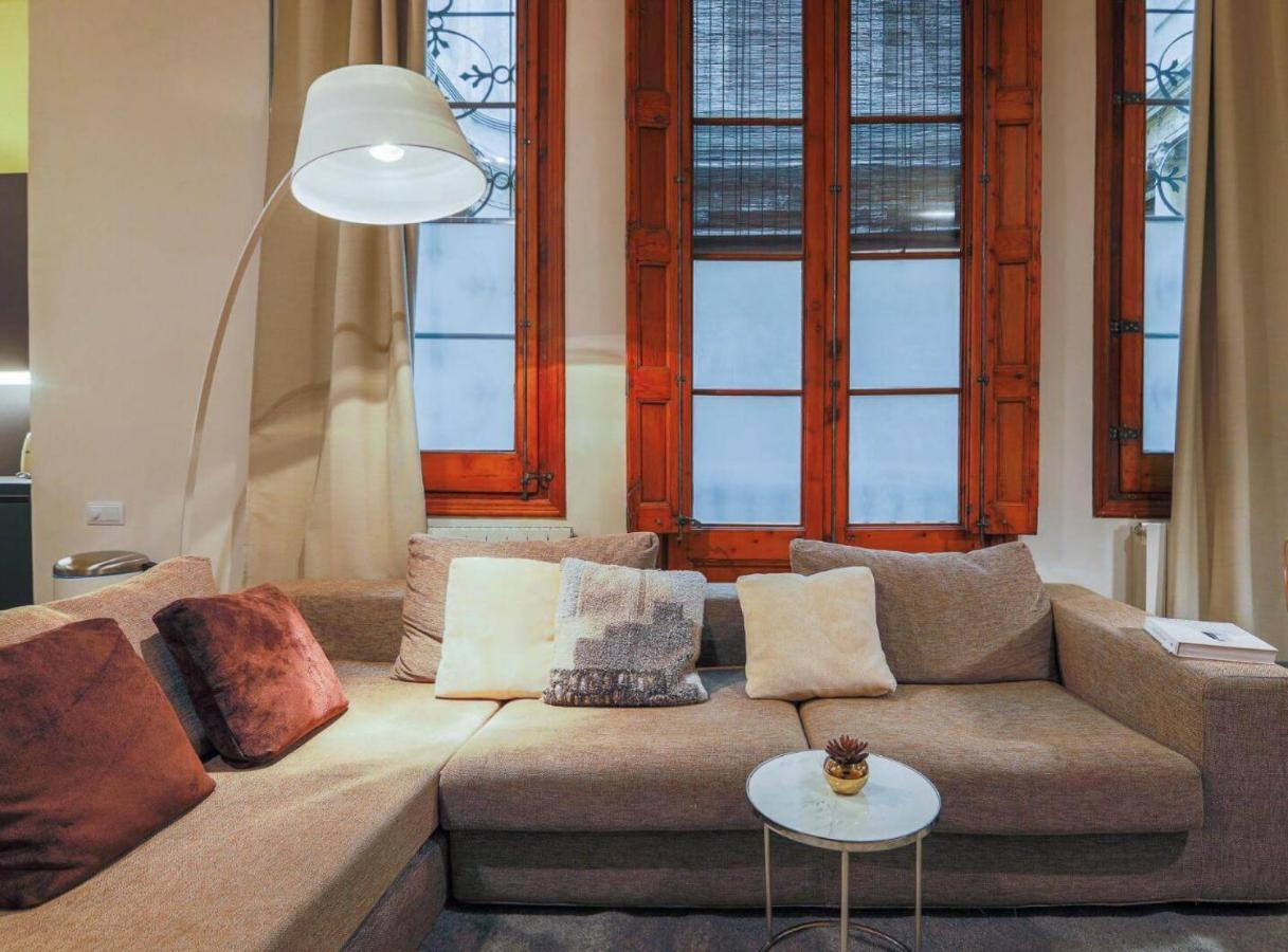 Avinyo 2 Gotic - Spacious Loft In Gothic Quarter! Barcelone Extérieur photo